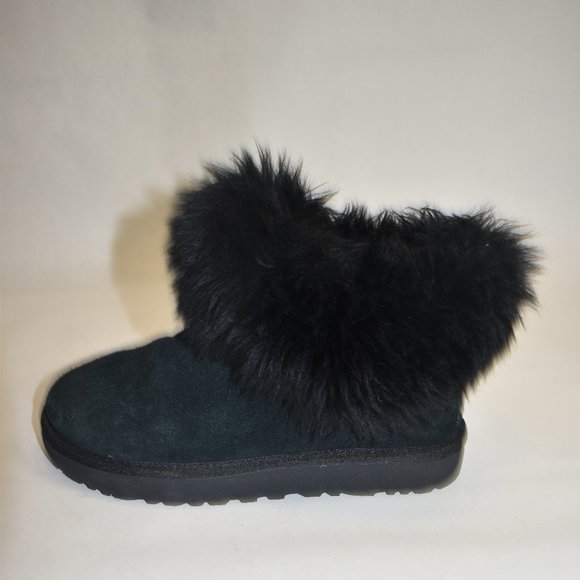 UGG Mini Fluff Collar Black Booties Sheepskin Suede US Size 6 1112491 - Picture 5 of 10